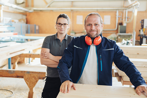 Workforce 2 people